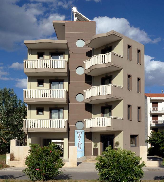 Niriides Studios And Apartments Paralia Katerinis Exterior photo